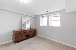 1425 E 68th St, Chicago, IL 60637 - Photo 19