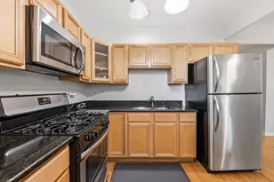 1425 E 68th St, Chicago, IL 60637 - Photo 11