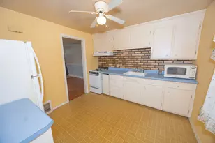 1613 Glenwood Ave, Joliet, IL 60435 - Photo 3