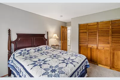 735 Hill Drive #112, Hoffman Estates, IL 60169 - Photo 11