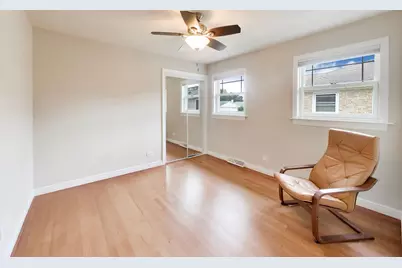 5022 N Busse Avenue, Chicago, IL 60656 - Photo 17