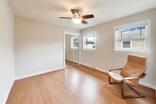 5022 N Busse Ave, Chicago, IL 60656 - Photo 17