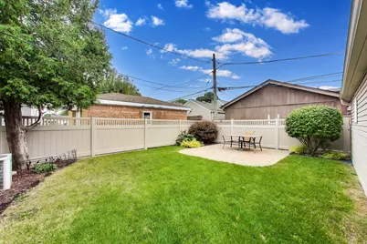 5022 N Busse Avenue, Chicago, IL 60656 - Photo 39