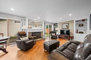 [Address not provided], Glenview, IL 60025 - Photo 9