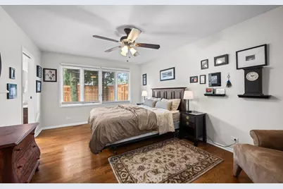 [Address not provided], Glenview, IL 60025 - Photo 17
