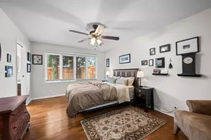 [Address not provided], Glenview, IL 60025 - Photo 17