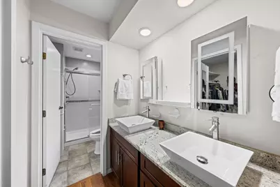 [Address not provided], Glenview, IL 60025 - Photo 19