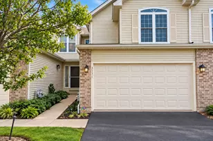 3131 Cypress Ct, McHenry, IL 60051 - Photo 1