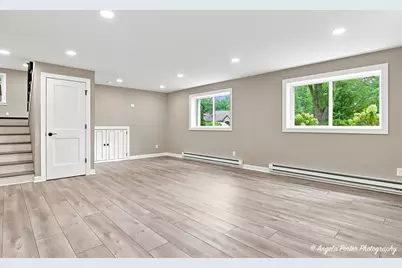 2257 Shannondale Drive, Green Oaks, IL 60048 - Photo 13
