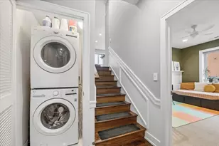 3013 N California Ave, Chicago, IL 60618 - Photo 17