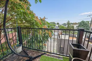 3013 N California Ave, Chicago, IL 60618 - Photo 19