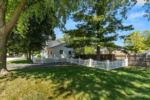 701 Edison St, Geneva, IL 60134 - Photo 15