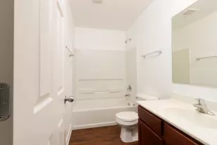 2534 Evergreen Cir, McHenry, IL 60050 - Photo 17