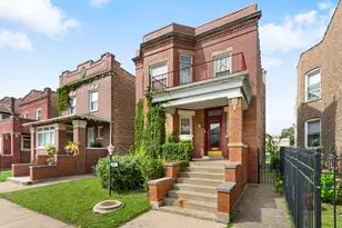 6820 S Dante Ave, Chicago, IL 60637 - Photo 1