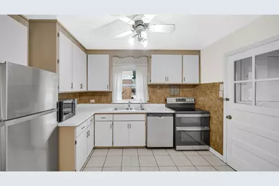 3915 W 104th Street, Chicago, IL 60655 - Photo 9