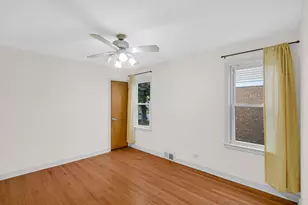 3915 W 104th St, Chicago, IL 60655 - Photo 11