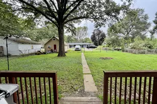 2211 Deets Rd, Sterling, IL 61081 - Photo 13