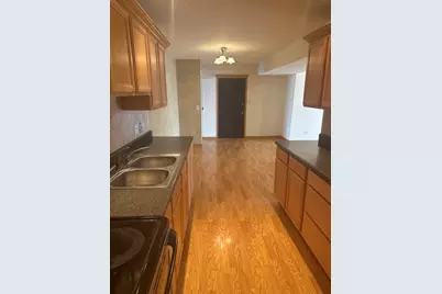 5721 Circle Drive #304, Oak Lawn, IL 60453 - Photo 5