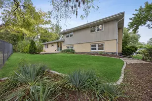 7525 W Manitoba Dr, Palos Heights, IL 60463 - Photo 29
