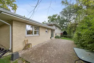 7525 W Manitoba Dr, Palos Heights, IL 60463 - Photo 27