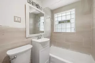 9668 S Luella Ave, Chicago, IL 60617 - Photo 13