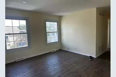 451 James Court #D, Glendale Heights, IL 60139 - Photo 3