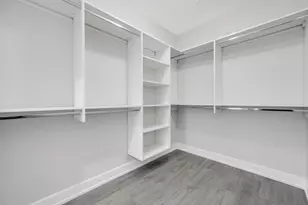 825 E 61st St, Chicago, IL 60637 - Photo 11