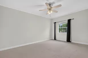 245 Burlington Ave, Clarendon Hills, IL 60514 - Photo 23