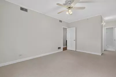 245 Burlington Avenue #201, Clarendon Hills, IL 60514 - Photo 25