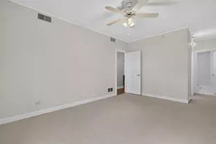 245 Burlington Ave, Clarendon Hills, IL 60514 - Photo 25