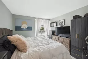211 E Ohio St, Chicago, IL 60611 - Photo 7