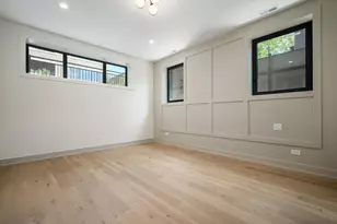 1951 W Dickens Ave, Chicago, IL 60614 - Photo 9