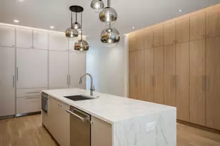 1951 W Dickens Ave, Chicago, IL 60614 - Photo 7