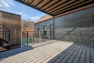1951 W Dickens Ave, Chicago, IL 60614 - Photo 13