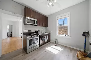 2418 N Western Ave, Chicago, IL 60647 - Photo 17