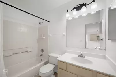 1518 Meadowsedge Lane, Carpentersville, IL 60110 - Photo 7