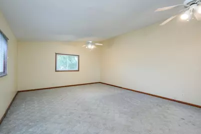 136 N Oak Street, Manteno, IL 60950 - Photo 19