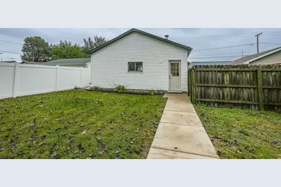 136 N Oak Street, Manteno, IL 60950 - Photo 33