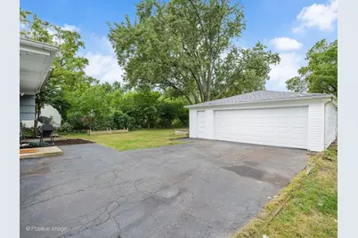 5798 Pershing Avenue, Downers Grove, IL 60516 - Photo 21