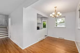 5798 Pershing Ave, Downers Grove, IL 60516 - Photo 7