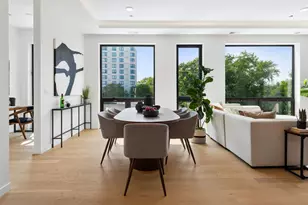 2072 N Western Ave, Chicago, IL 60647 - Photo 11