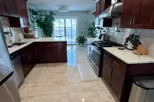 136 Appleby Dr, Glendale Heights, IL 60139 - Photo 7