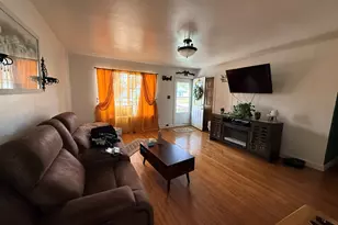 525 Laurel Ave, Romeoville, IL 60446 - Photo 3