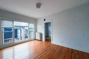 3449 N Elaine Pl, Chicago, IL 60657 - Photo 3