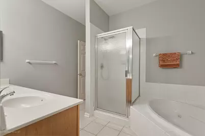 11512 Lake Shore Drive, Orland Park, IL 60467 - Photo 13