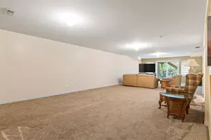 11512 Lake Shore Dr, Orland Park, IL 60467 - Photo 17