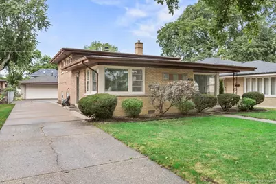 10436 S Kildare Avenue, Oak Lawn, IL 60453 - Photo 1