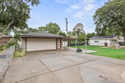 10436 S Kildare Avenue, Oak Lawn, IL 60453 - Photo 25