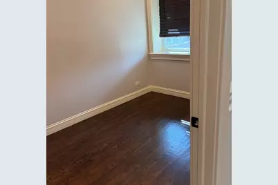 952 N Springfield Avenue #1, Chicago, IL 60651 - Photo 9