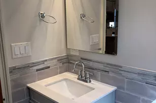 952 N Springfield Ave, Chicago, IL 60651 - Photo 5